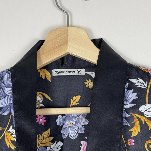 Karen Stuart Women’s Floral Satin Kimono Robe Medium Black Purple Yellow Flowers - Picture 4 of 9